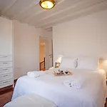 Dimitra Villa Áno Merá