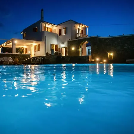 Dimitra Villa Ano Mera