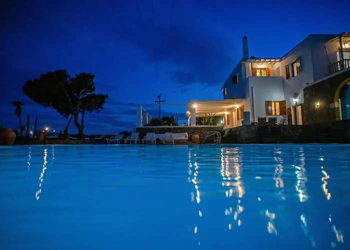 Dimitra Vila Ano Mera