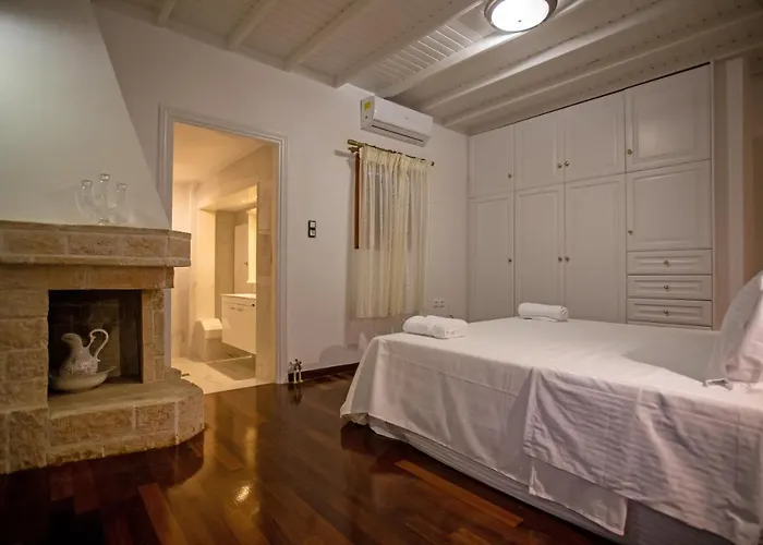 Vila Dimitra Ano Mera